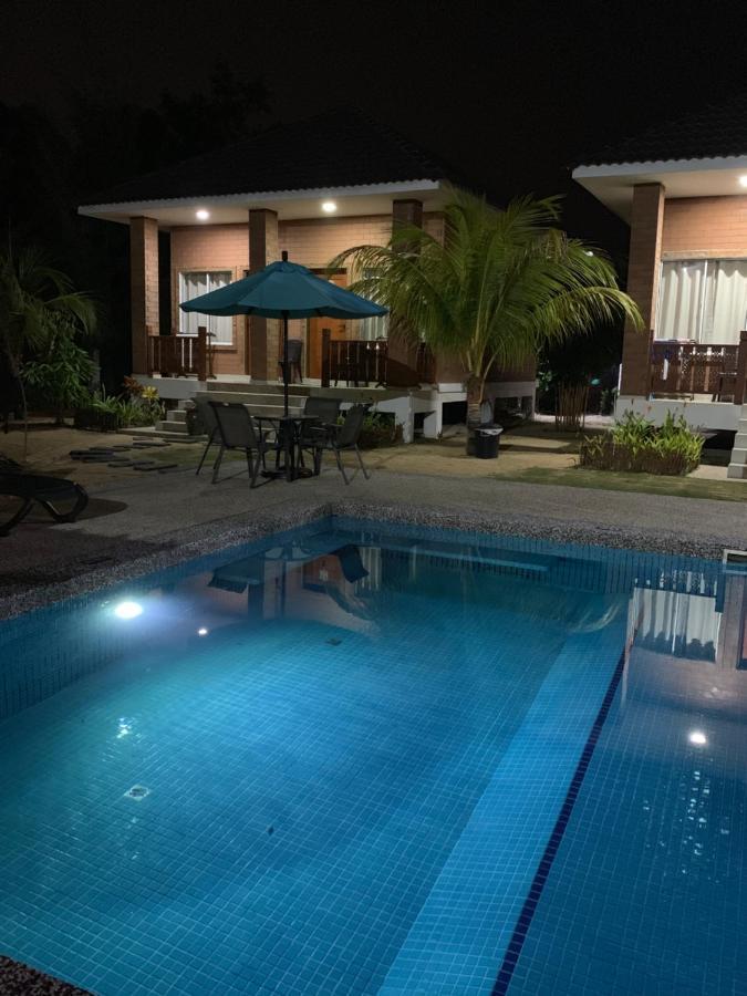 Casa Tanjung Jara Hotel Dungun Exterior photo
